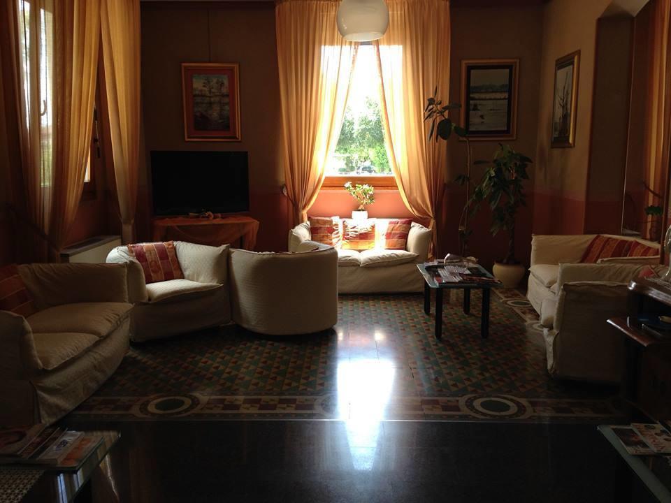Hotel Villa Reale Argenta Eksteriør bilde