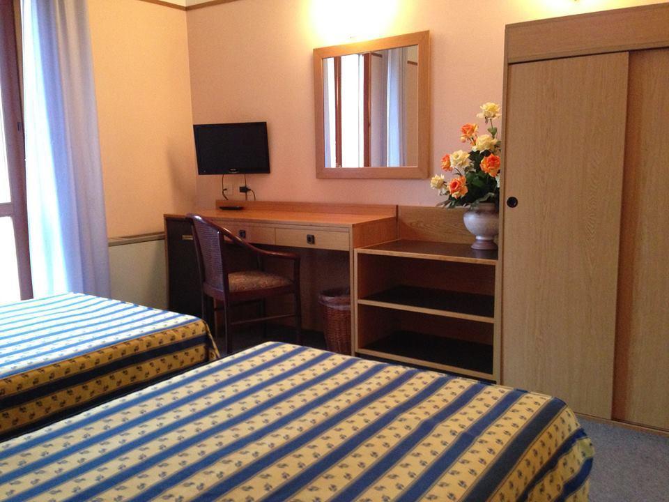 Hotel Villa Reale Argenta Eksteriør bilde